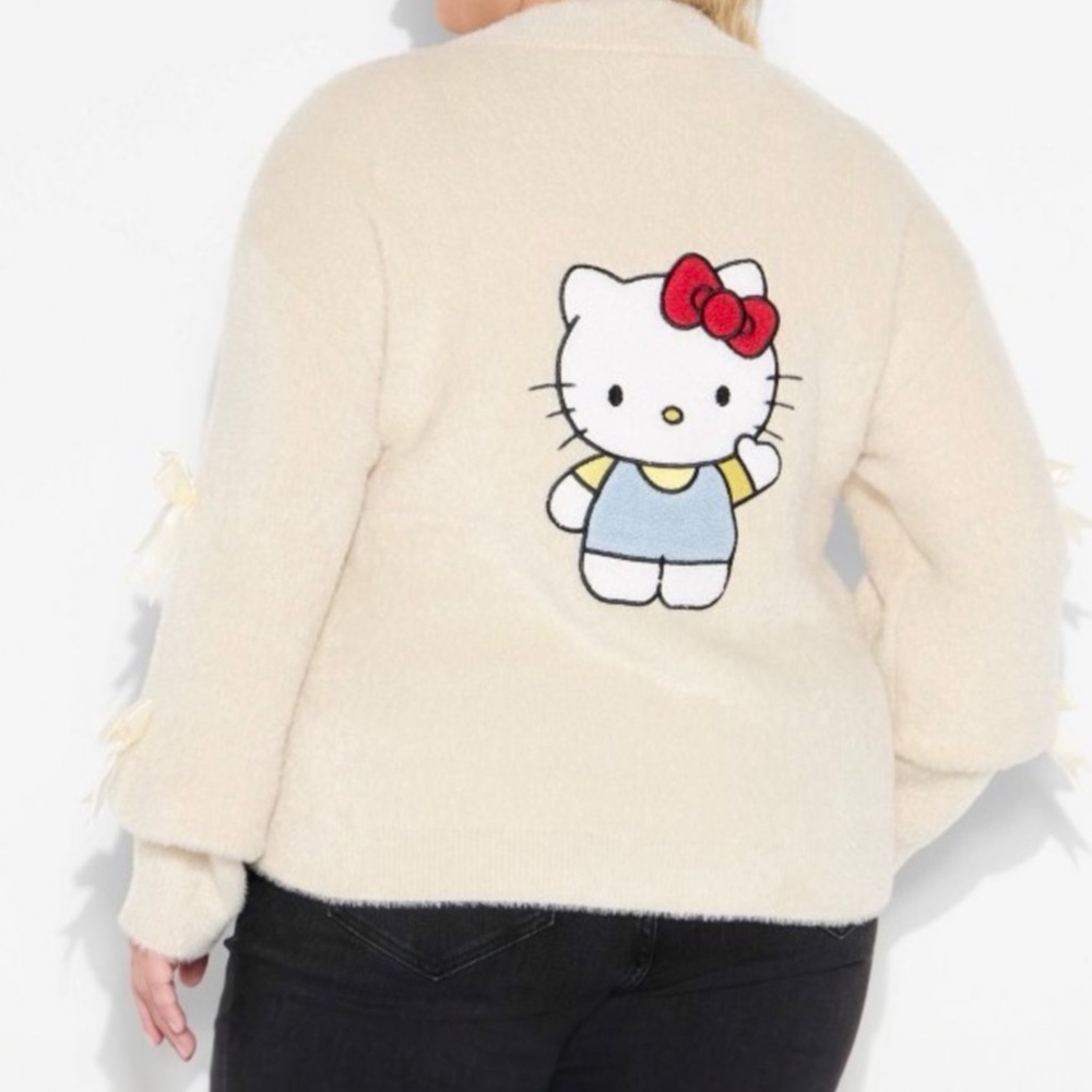 Hello Kitty Cream Cozy Bow Sweater